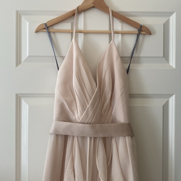 Vera Wang Bridesmaid Chiffon Ruffled Dress in Champagne Color - Picture 3 of 14